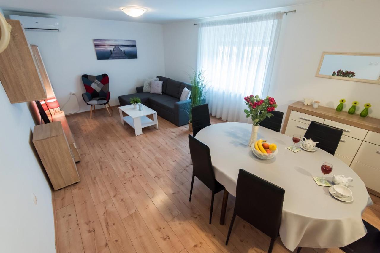 Apartment Luka Arbanasi Zadar Bagian luar foto