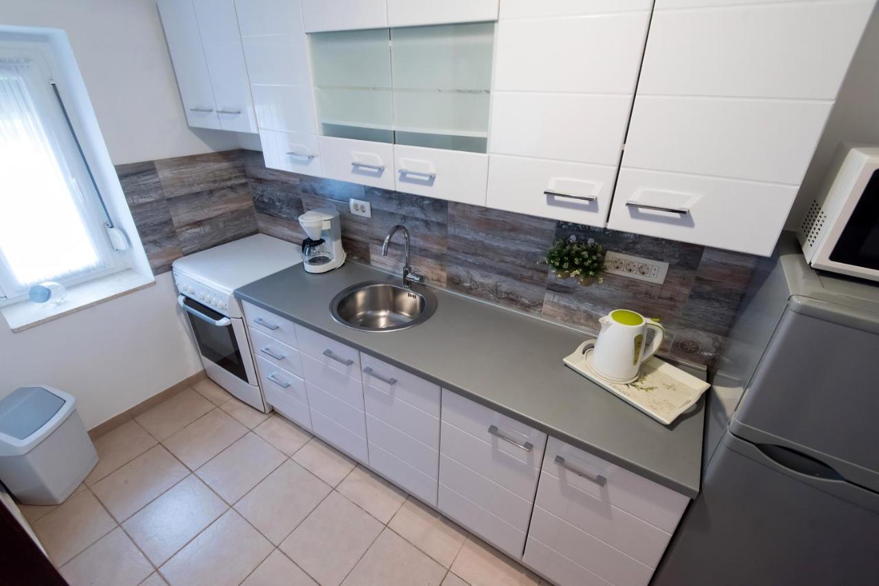 Apartment Luka Arbanasi Zadar Bagian luar foto